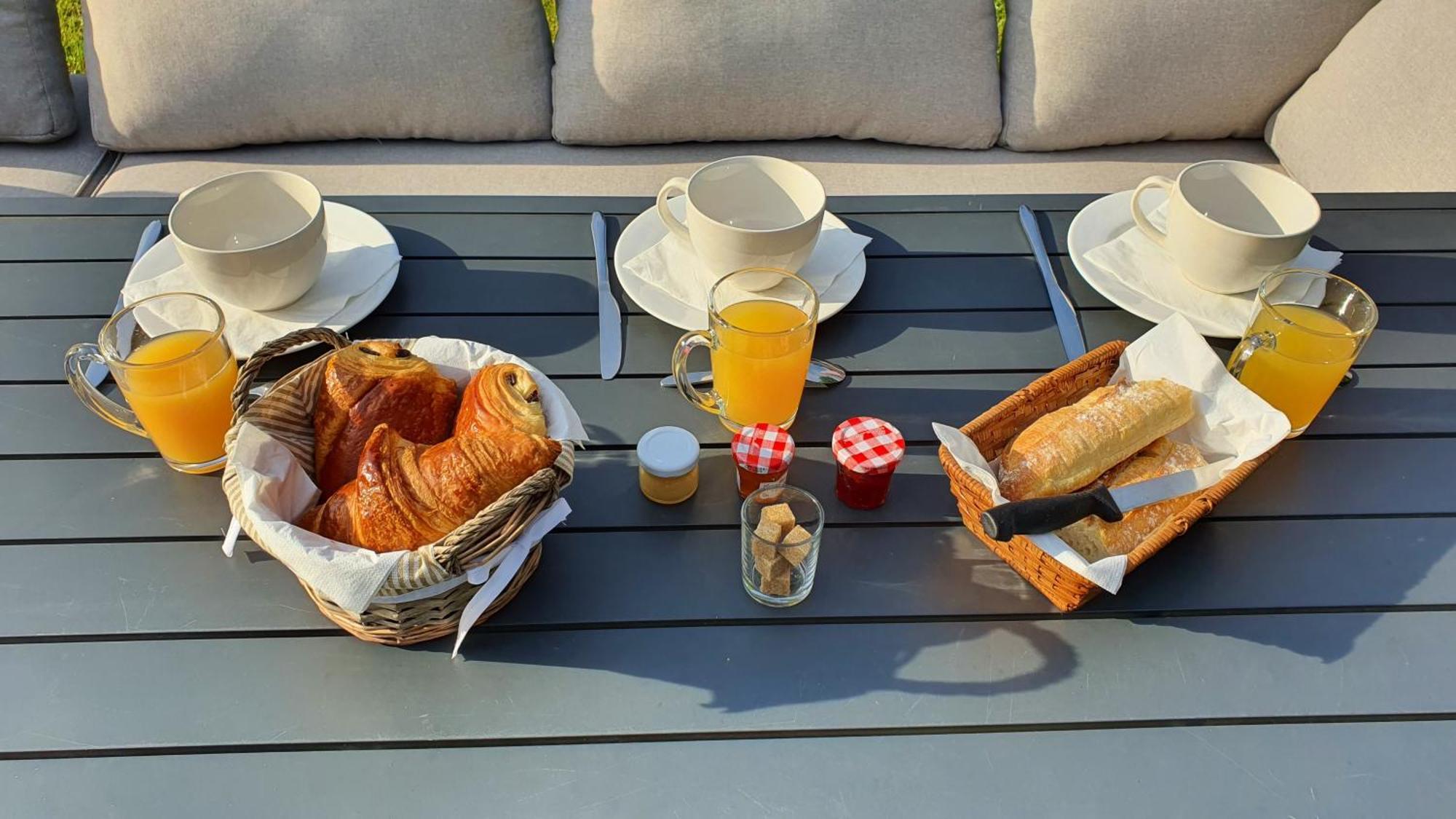 Au Fil De L'Eau Bed and Breakfast La Chapelle-Saint-Aubin Buitenkant foto